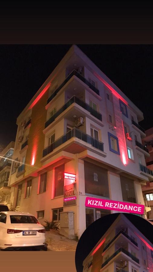 Kizil Suit House Buca Zewnętrze zdjęcie